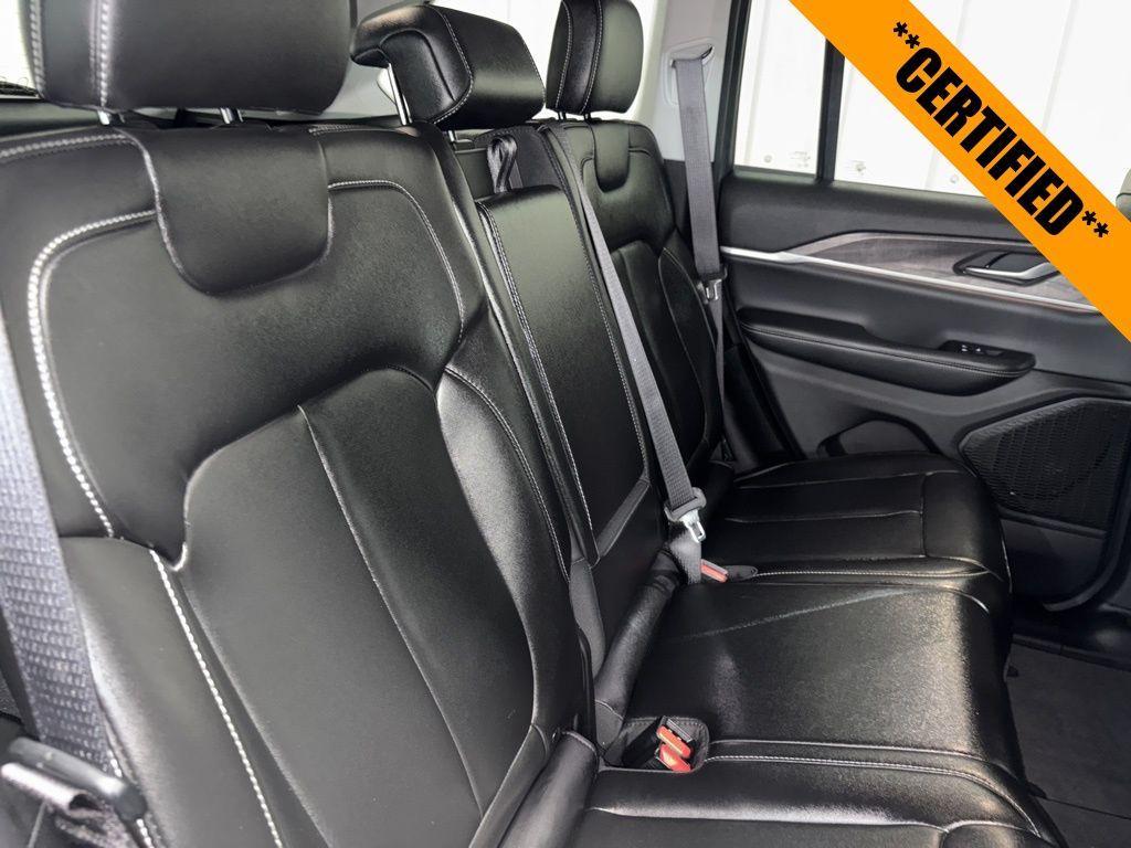 used 2024 Jeep Grand Cherokee car, priced at $40,974