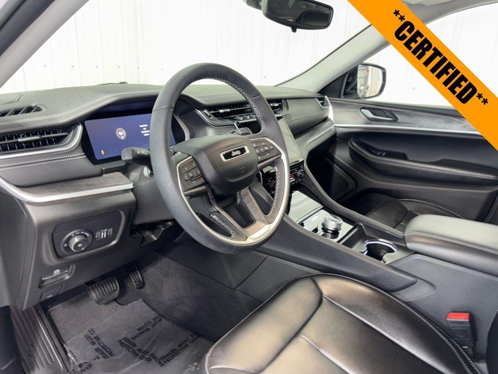 used 2024 Jeep Grand Cherokee car, priced at $40,974