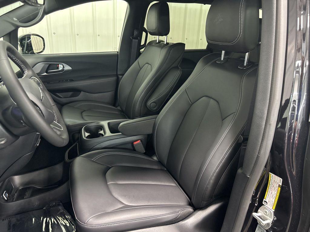new 2026 Chrysler Pacifica car, priced at $47,455