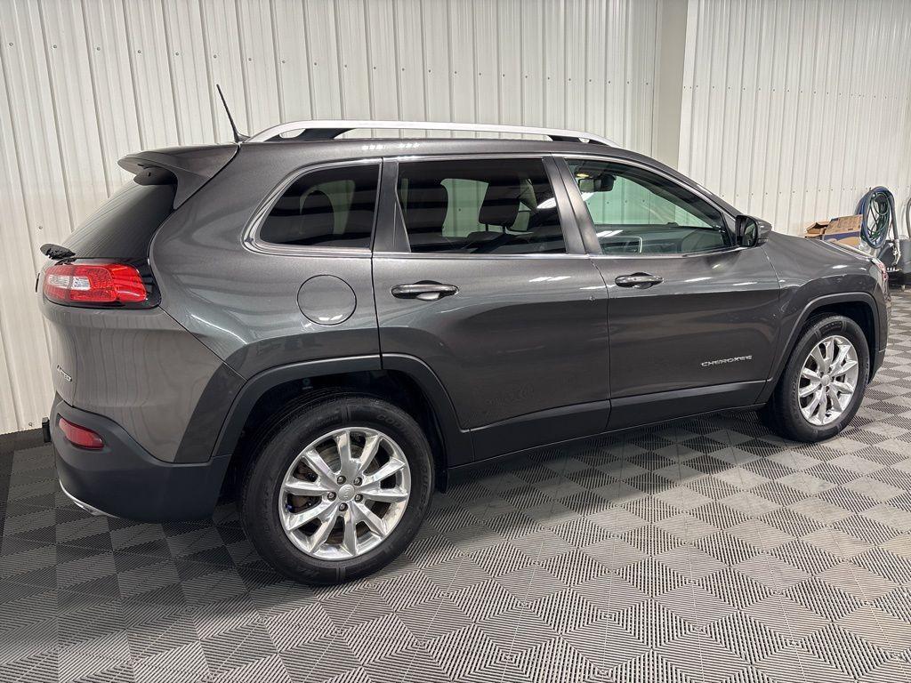 used 2017 Jeep Cherokee car, priced at $12,999