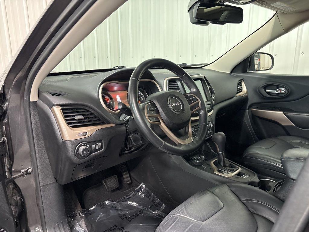 used 2017 Jeep Cherokee car, priced at $12,999