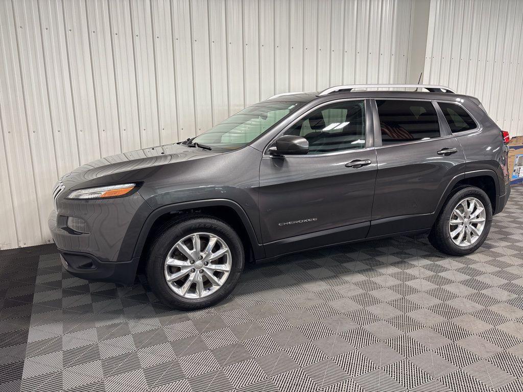 used 2017 Jeep Cherokee car, priced at $12,999