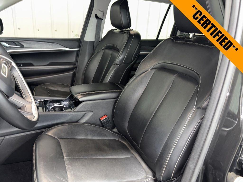 used 2021 Jeep Grand Cherokee L car, priced at $32,999