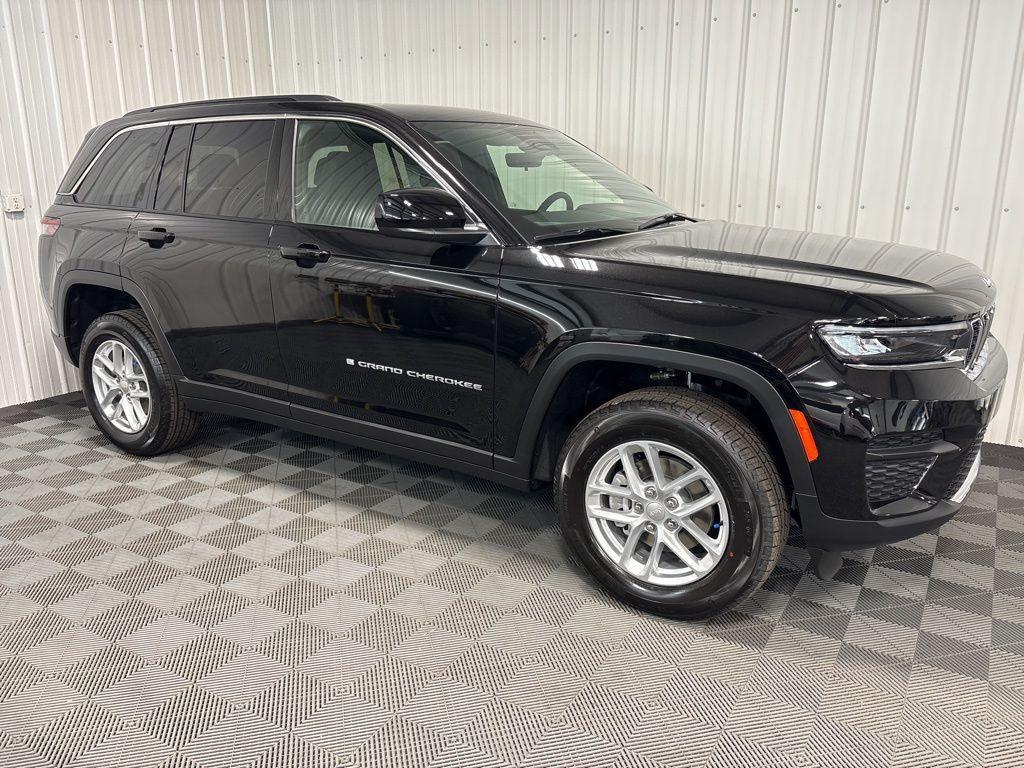 new 2025 Jeep Grand Cherokee car, priced at $41,765