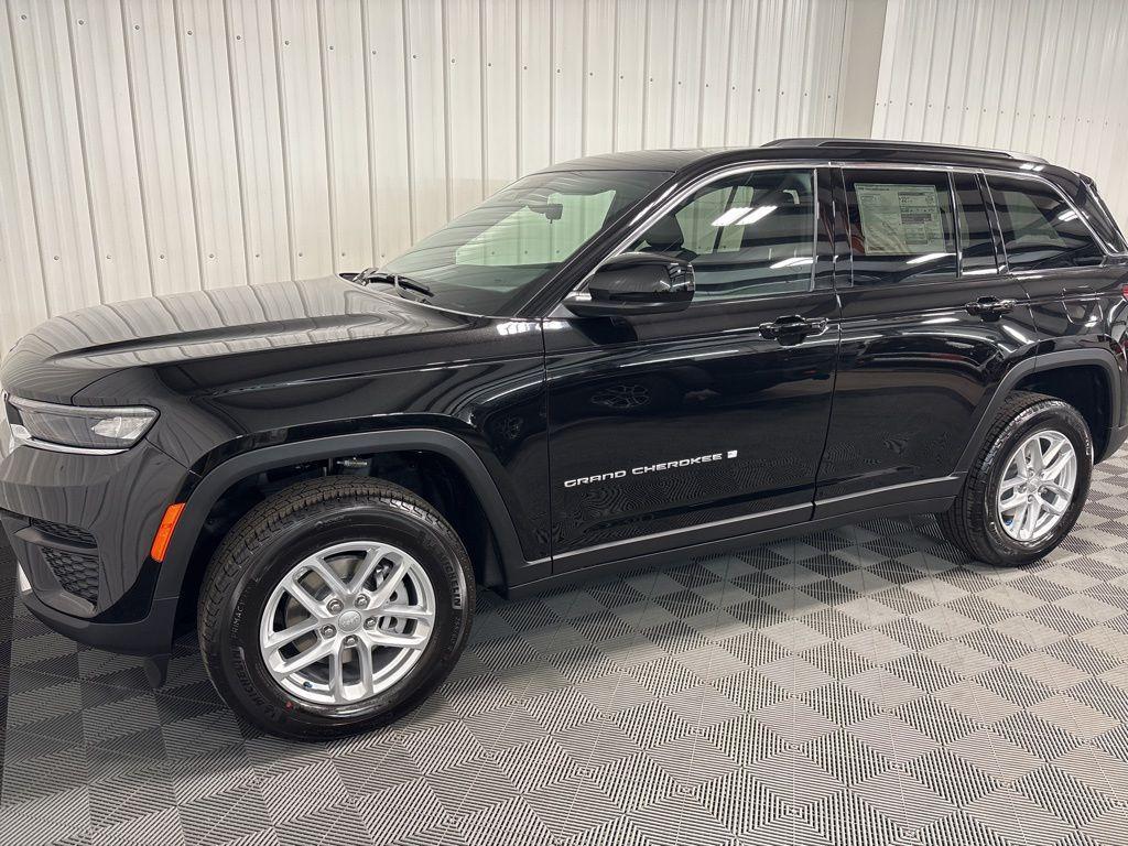 new 2025 Jeep Grand Cherokee car, priced at $41,765