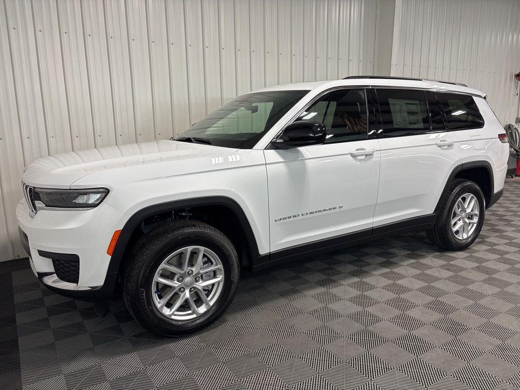 new 2025 Jeep Grand Cherokee L car, priced at $44,525