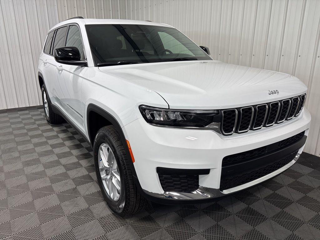 new 2025 Jeep Grand Cherokee L car, priced at $44,525