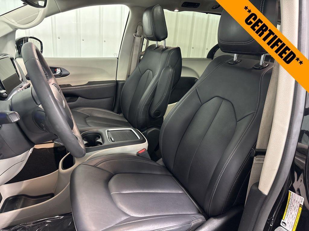 used 2024 Chrysler Pacifica car, priced at $38,999