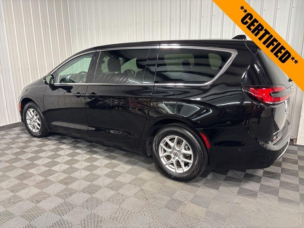 used 2024 Chrysler Pacifica car, priced at $38,999