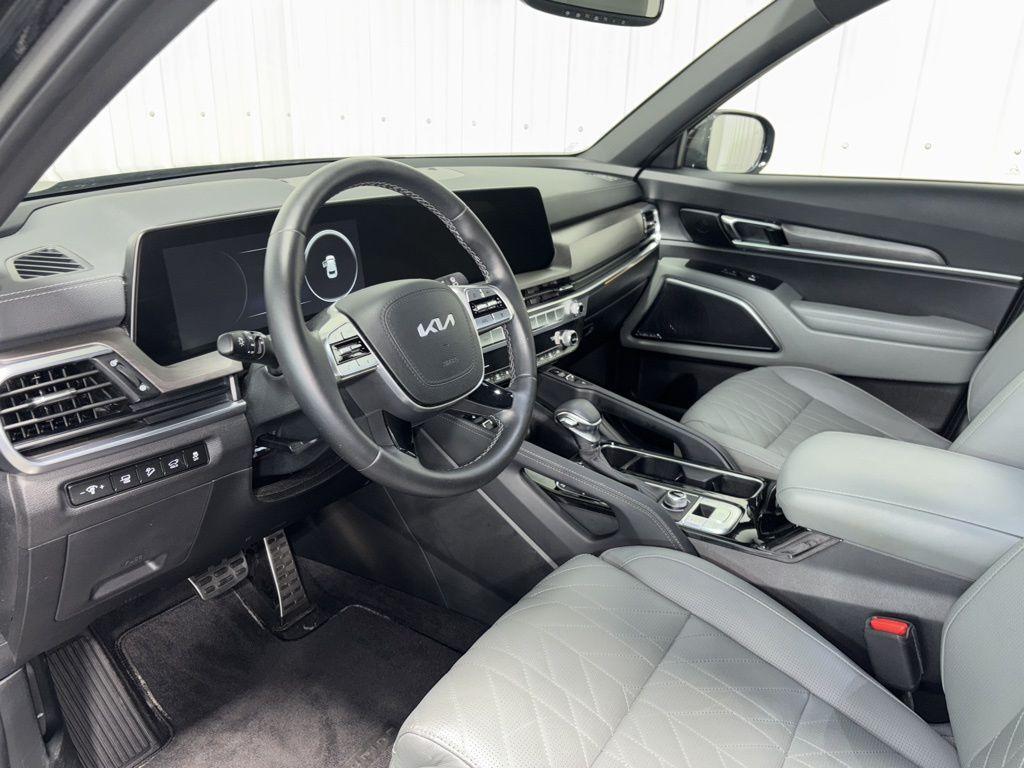 used 2023 Kia Telluride car, priced at $40,000