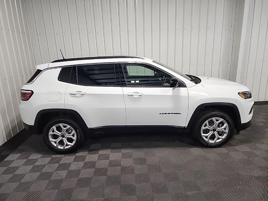new 2025 Jeep Compass car, priced at $30,165