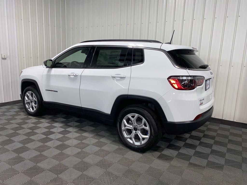 new 2025 Jeep Compass car, priced at $30,165