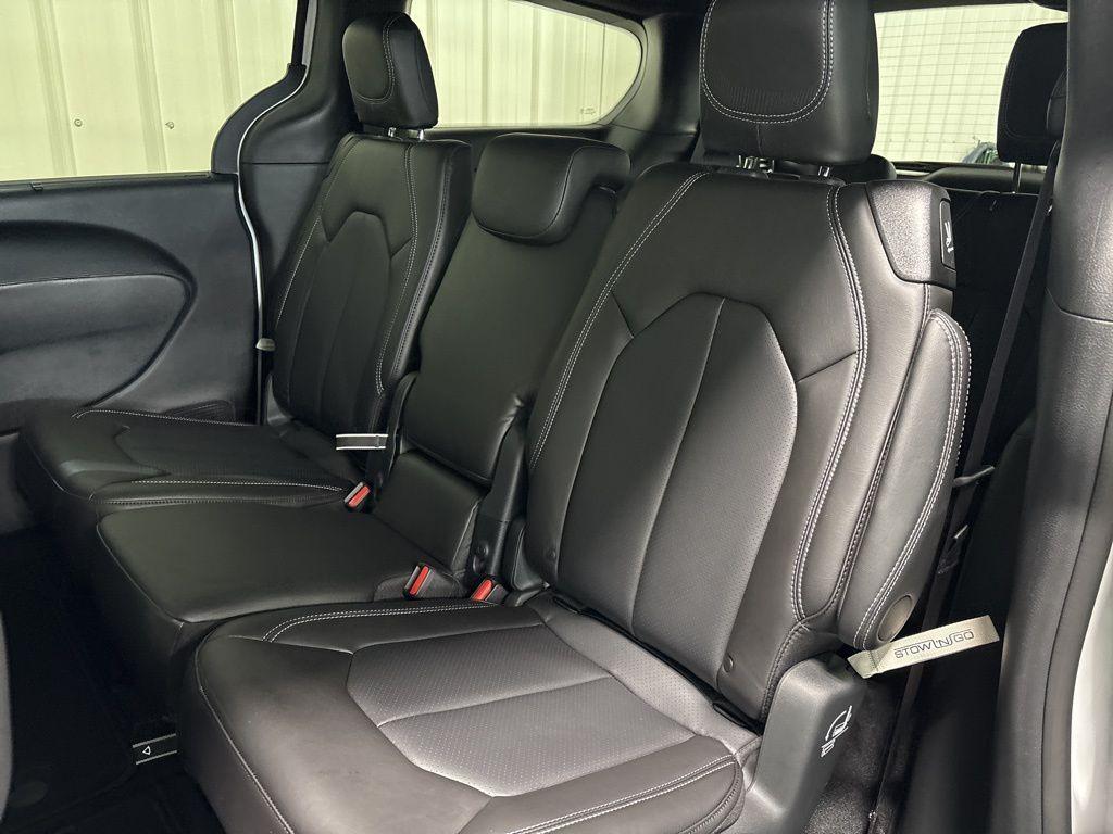 new 2026 Chrysler Pacifica car, priced at $45,868