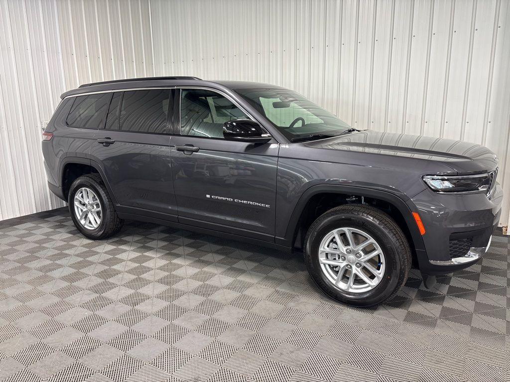 new 2025 Jeep Grand Cherokee L car, priced at $45,115