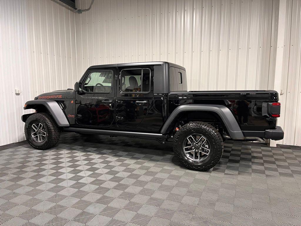 new 2024 Jeep Gladiator car, priced at $59,997