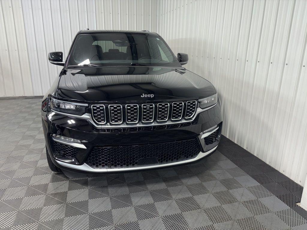 used 2023 Jeep Grand Cherokee car, priced at $41,999