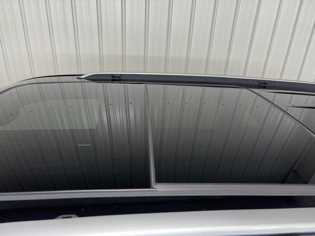 used 2023 Jeep Grand Cherokee car, priced at $41,999