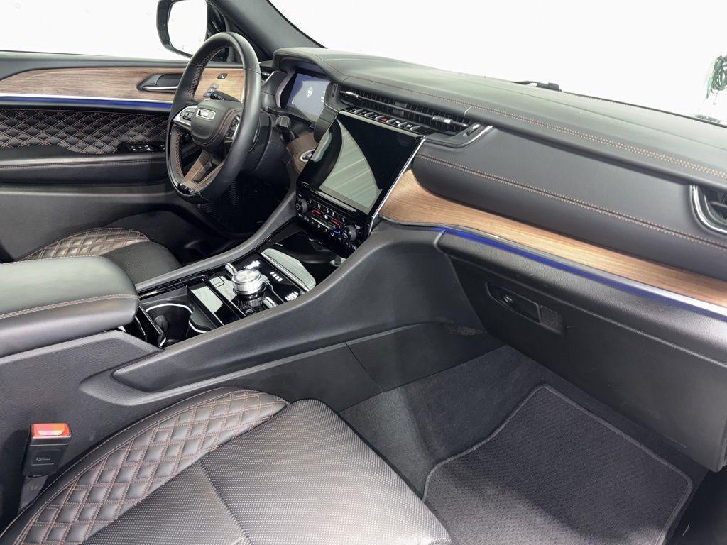 used 2023 Jeep Grand Cherokee car, priced at $41,999