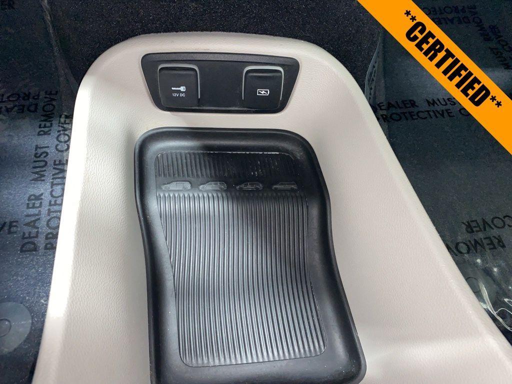 used 2021 Chrysler Pacifica car, priced at $34,999