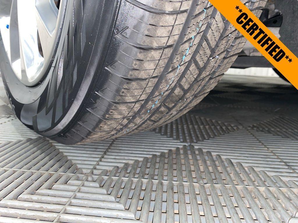 used 2021 Chrysler Pacifica car, priced at $34,999