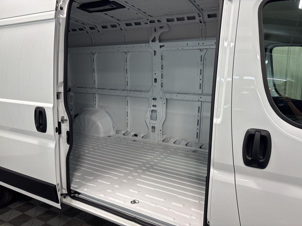 new 2025 Ram ProMaster 2500 car, priced at $53,380