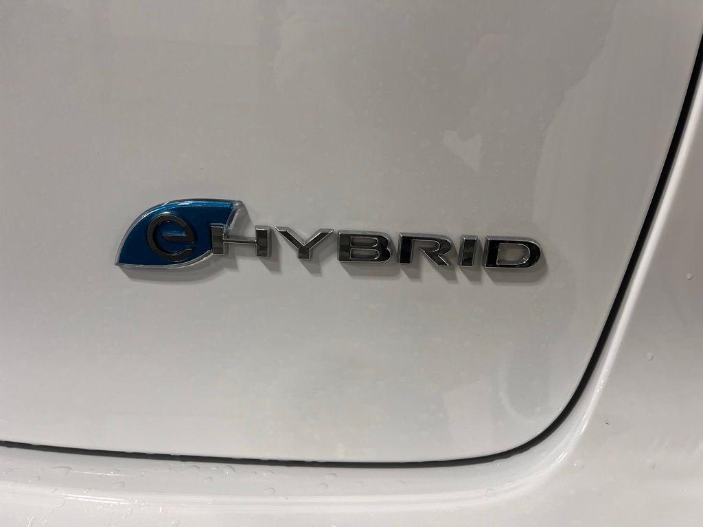 new 2025 Chrysler Pacifica Hybrid car, priced at $54,030