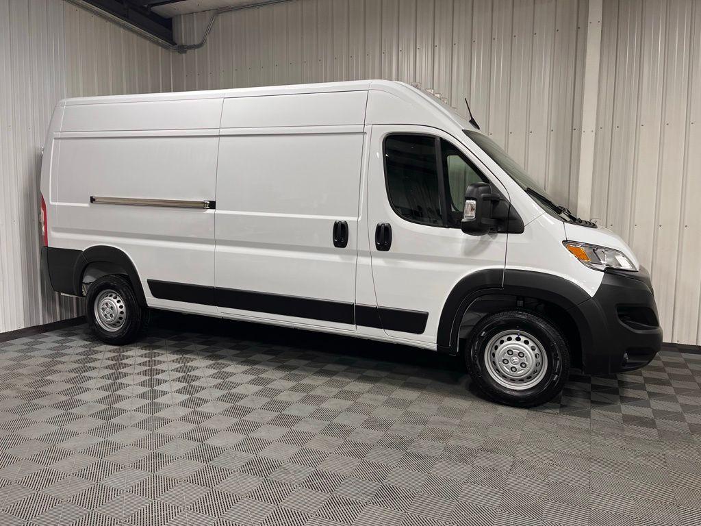 new 2025 Ram ProMaster 2500 car, priced at $54,195