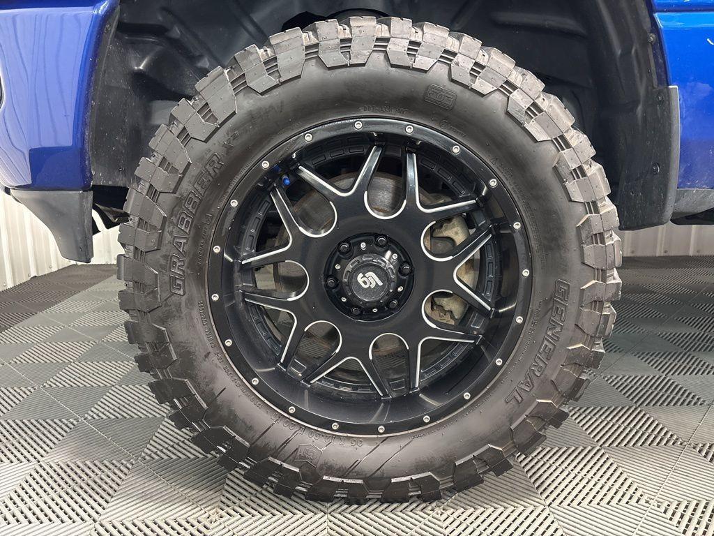 used 2019 Ram 1500 car, priced at $25,000