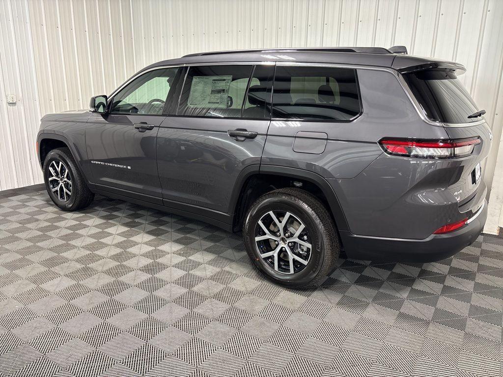 new 2025 Jeep Grand Cherokee L car, priced at $50,374