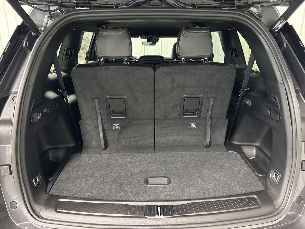 new 2025 Jeep Grand Cherokee L car, priced at $50,374