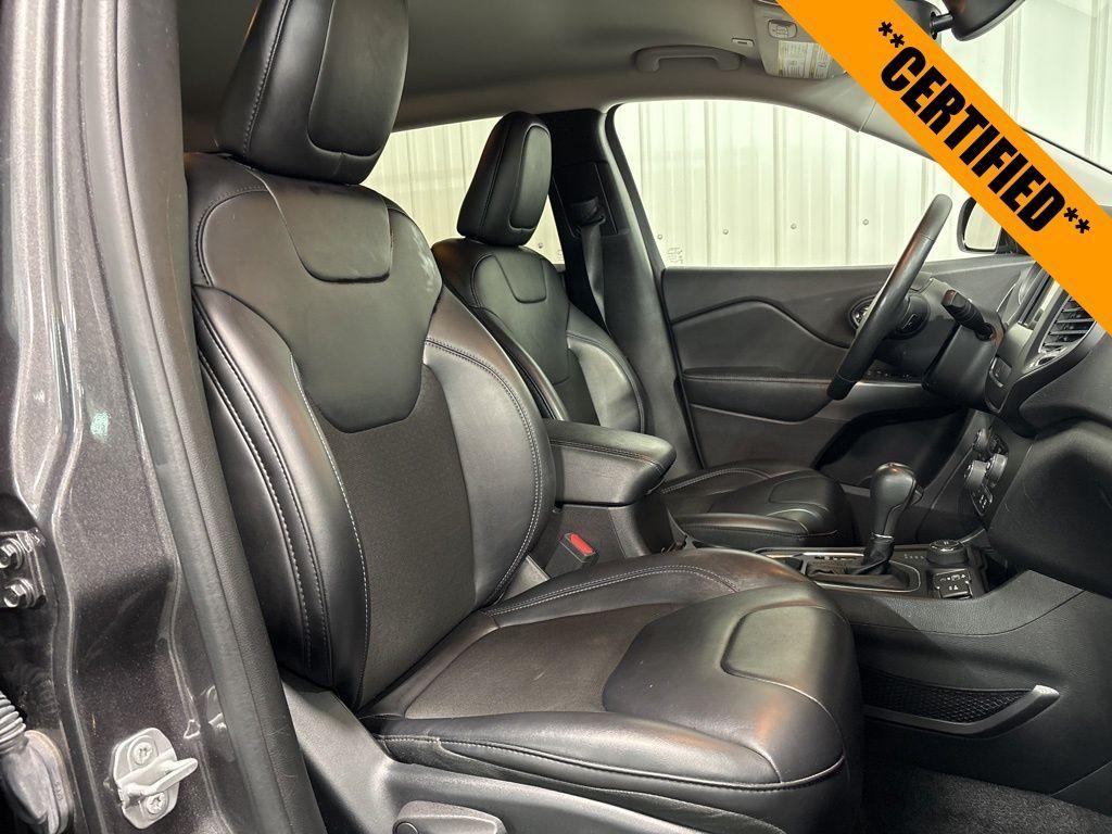 used 2019 Jeep Cherokee car, priced at $15,999