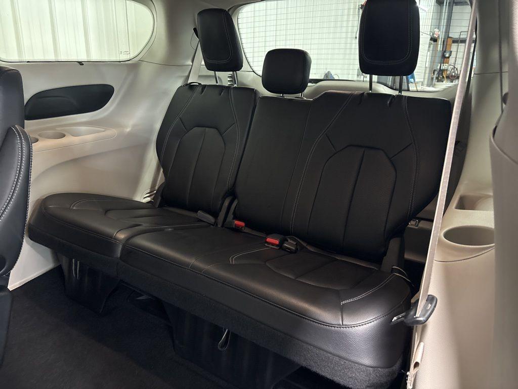 used 2022 Chrysler Pacifica car, priced at $32,578