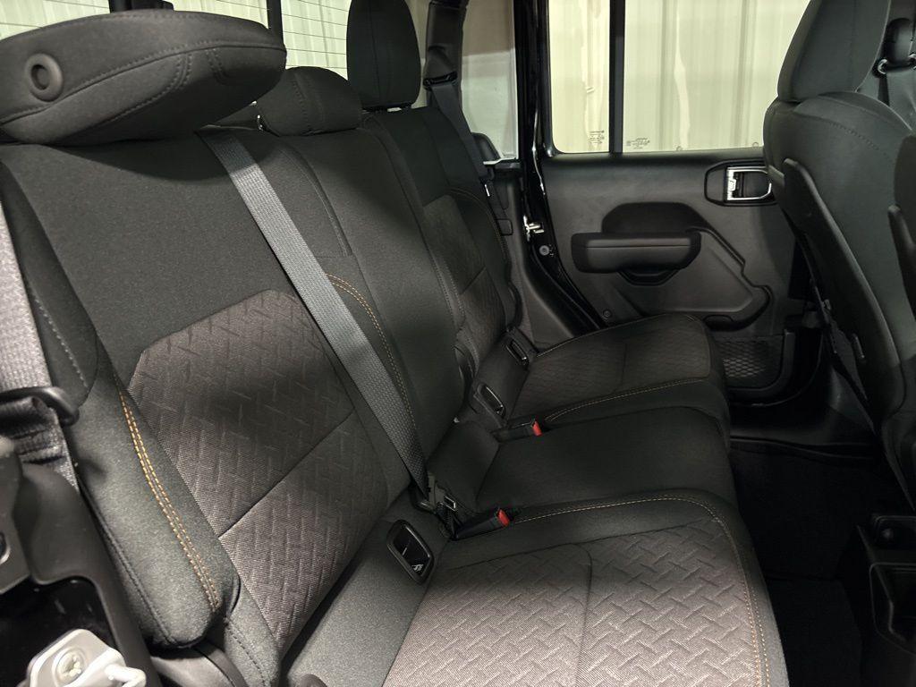 new 2025 Jeep Gladiator car, priced at $56,886