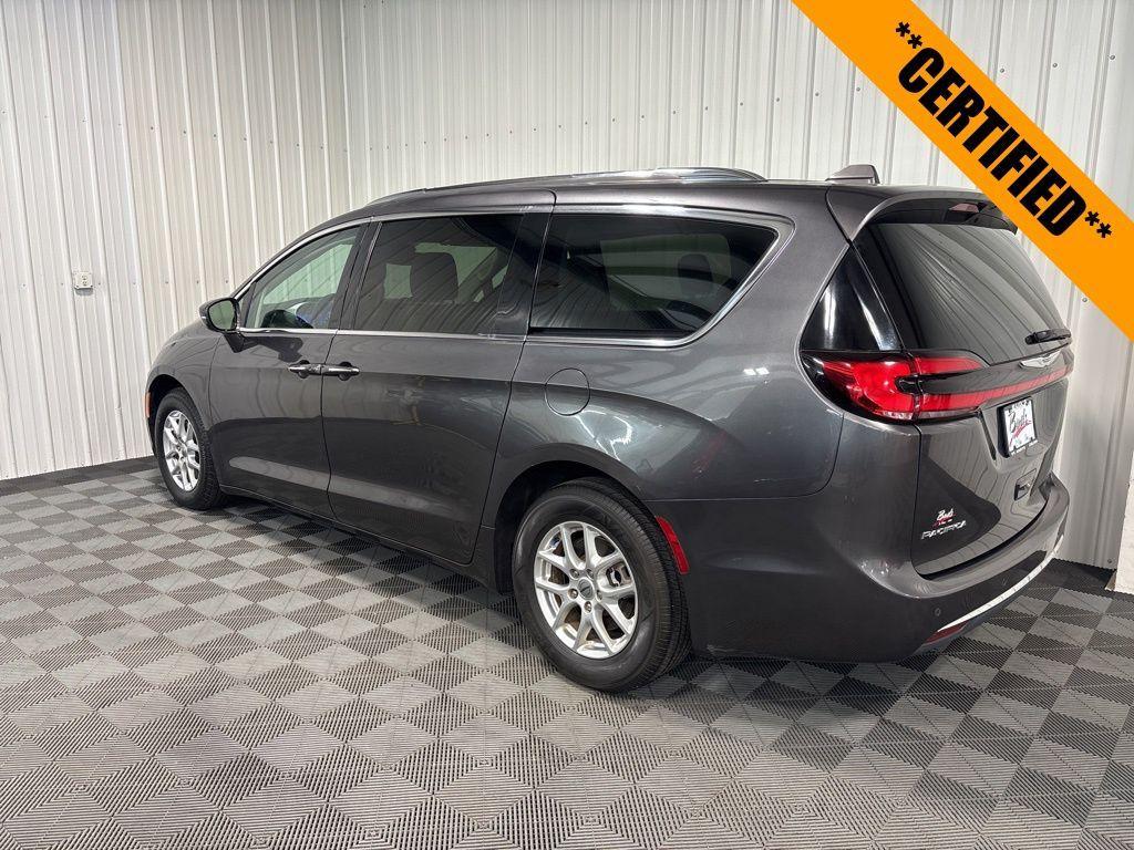 used 2021 Chrysler Pacifica car, priced at $27,999