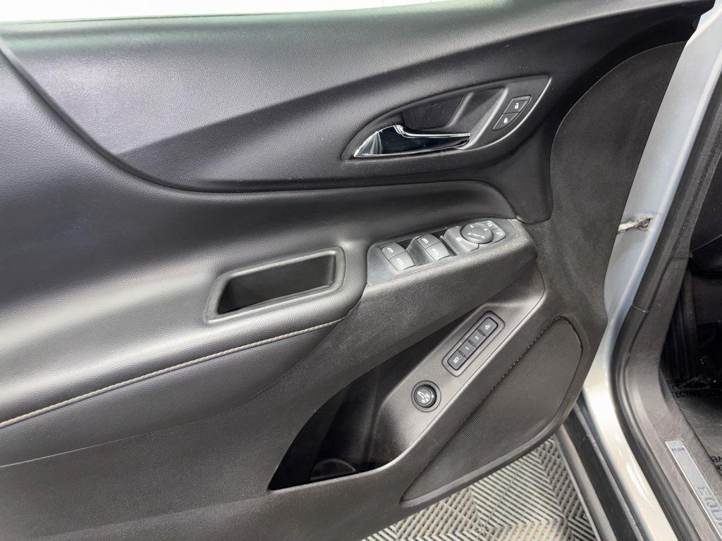 used 2018 Chevrolet Equinox car, priced at $18,399