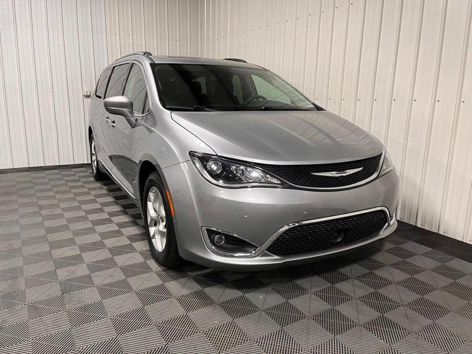 used 2020 Chrysler Pacifica car, priced at $22,000