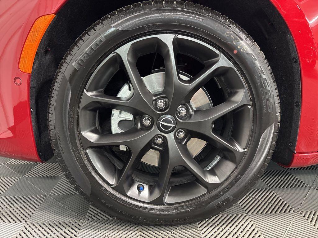 new 2026 Chrysler Pacifica car, priced at $53,434