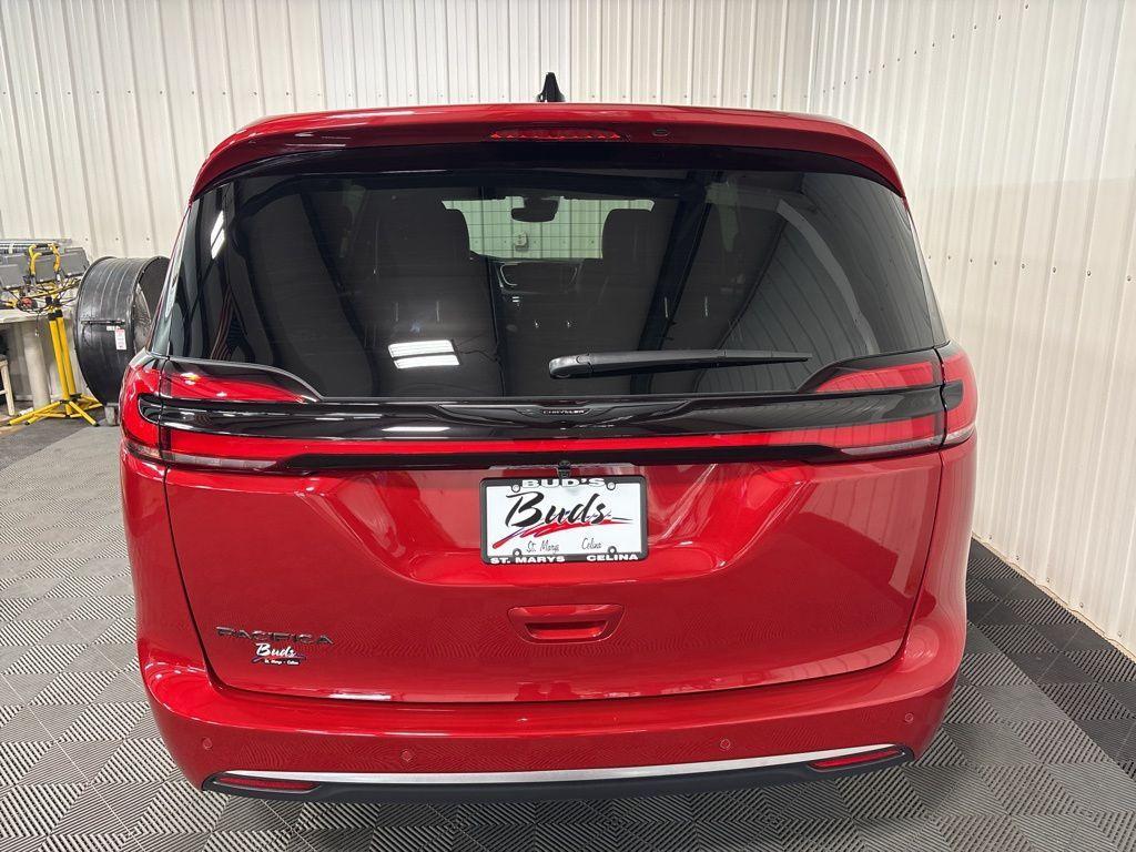 new 2026 Chrysler Pacifica car, priced at $46,630