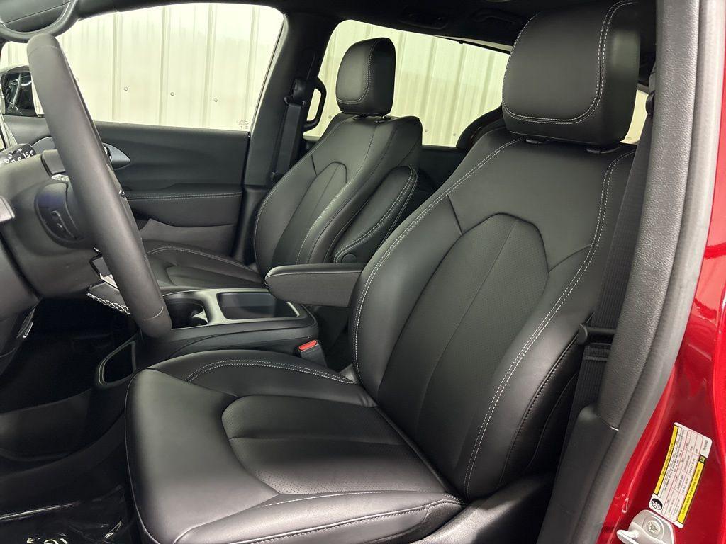 new 2026 Chrysler Pacifica car, priced at $46,630