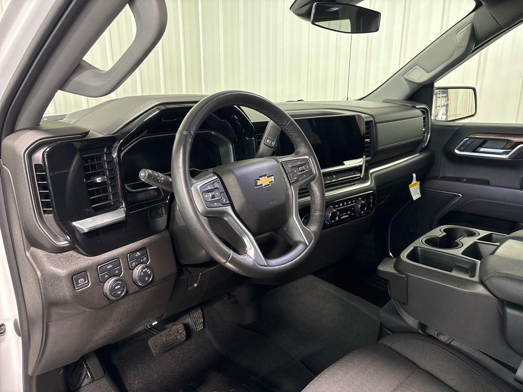 used 2022 Chevrolet Silverado 1500 car, priced at $36,999