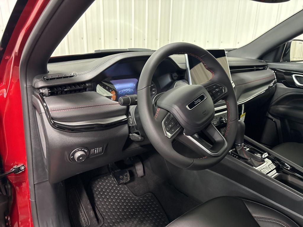 new 2026 Jeep Compass car, priced at $35,985