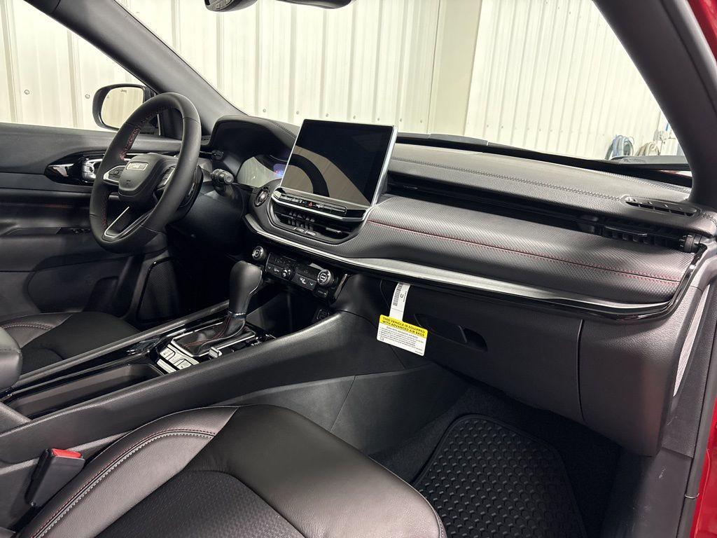 new 2026 Jeep Compass car, priced at $35,985