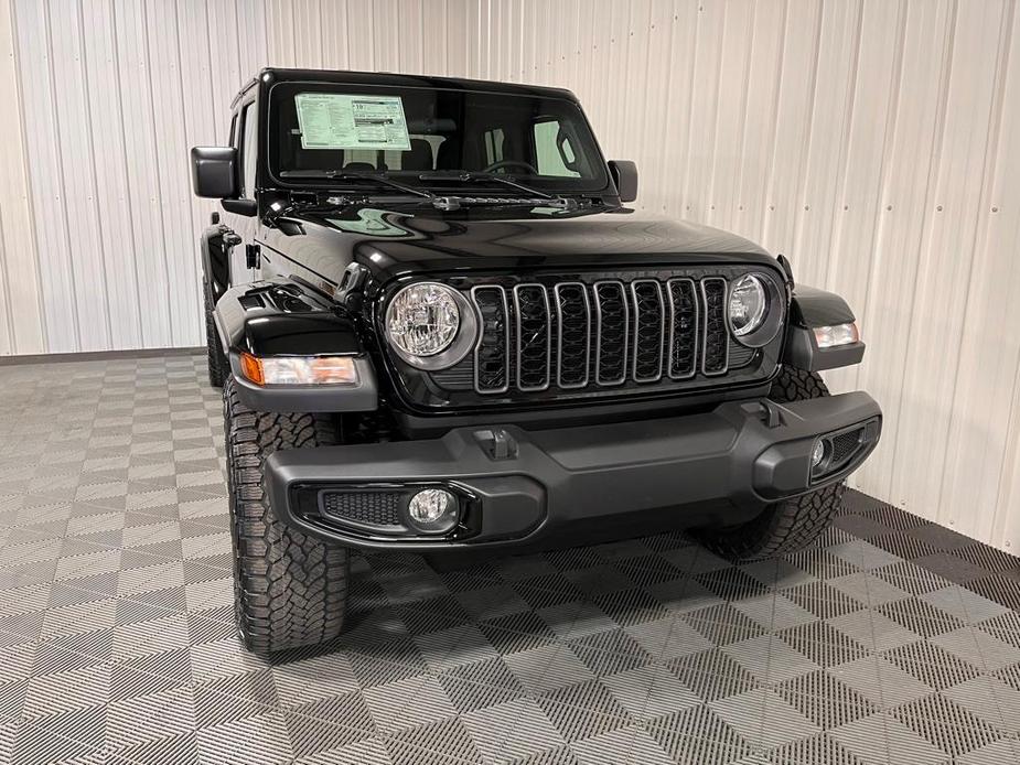 new 2024 Jeep Gladiator car, priced at $45,351