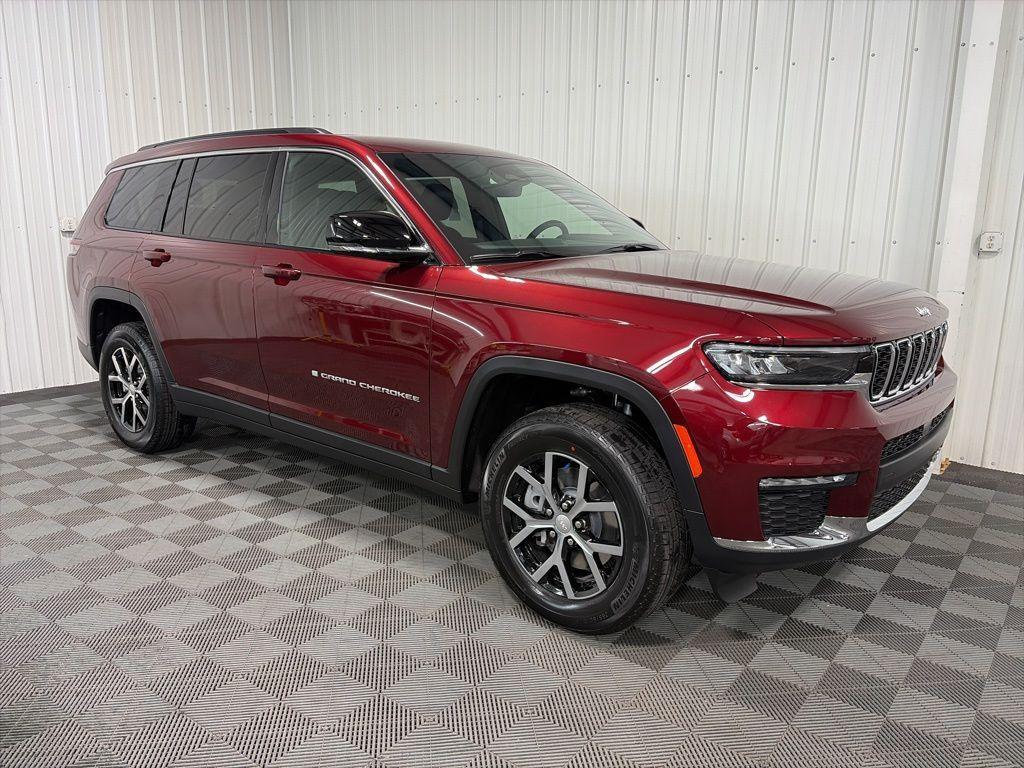 new 2025 Jeep Grand Cherokee L car, priced at $49,798