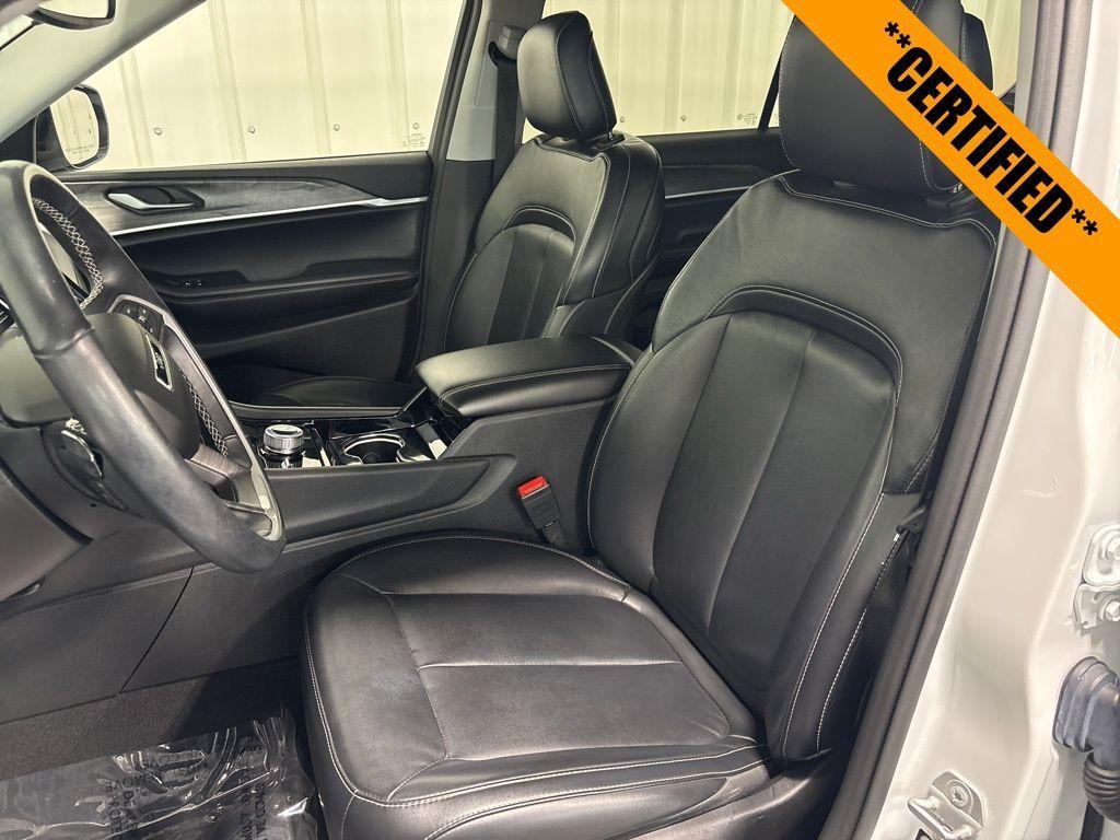 used 2021 Jeep Grand Cherokee L car, priced at $31,498