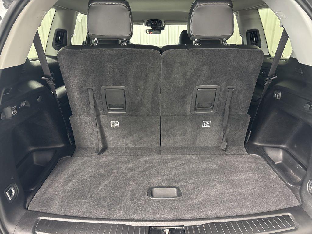 used 2021 Jeep Grand Cherokee L car, priced at $28,479