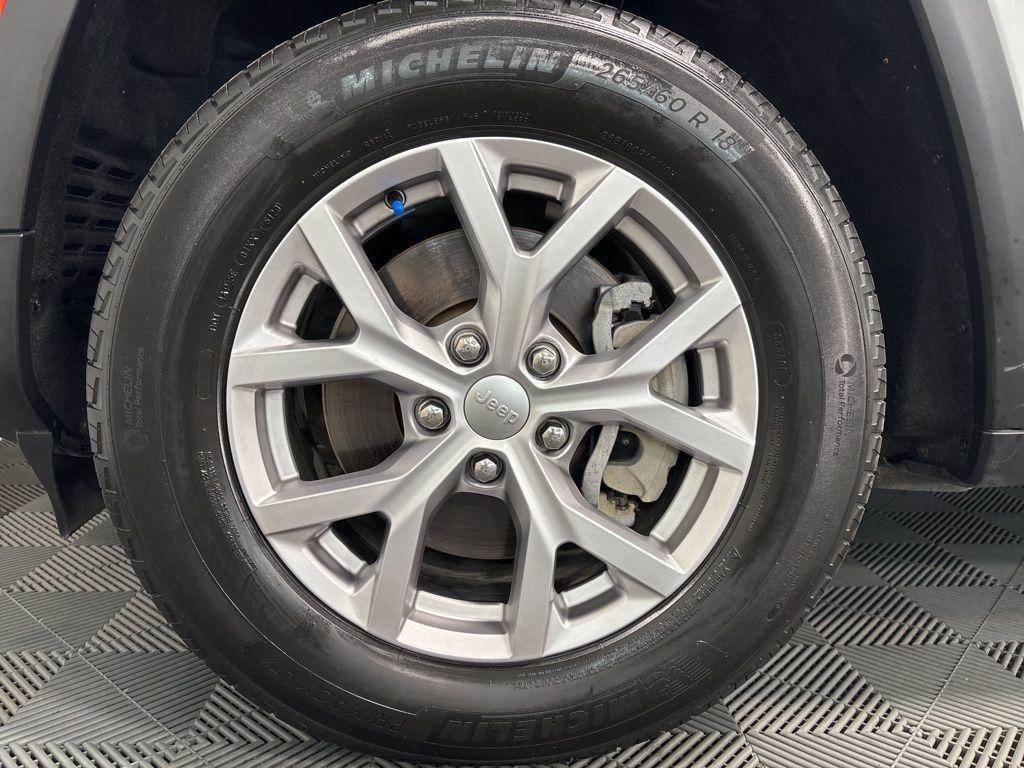 used 2021 Jeep Grand Cherokee L car, priced at $28,479