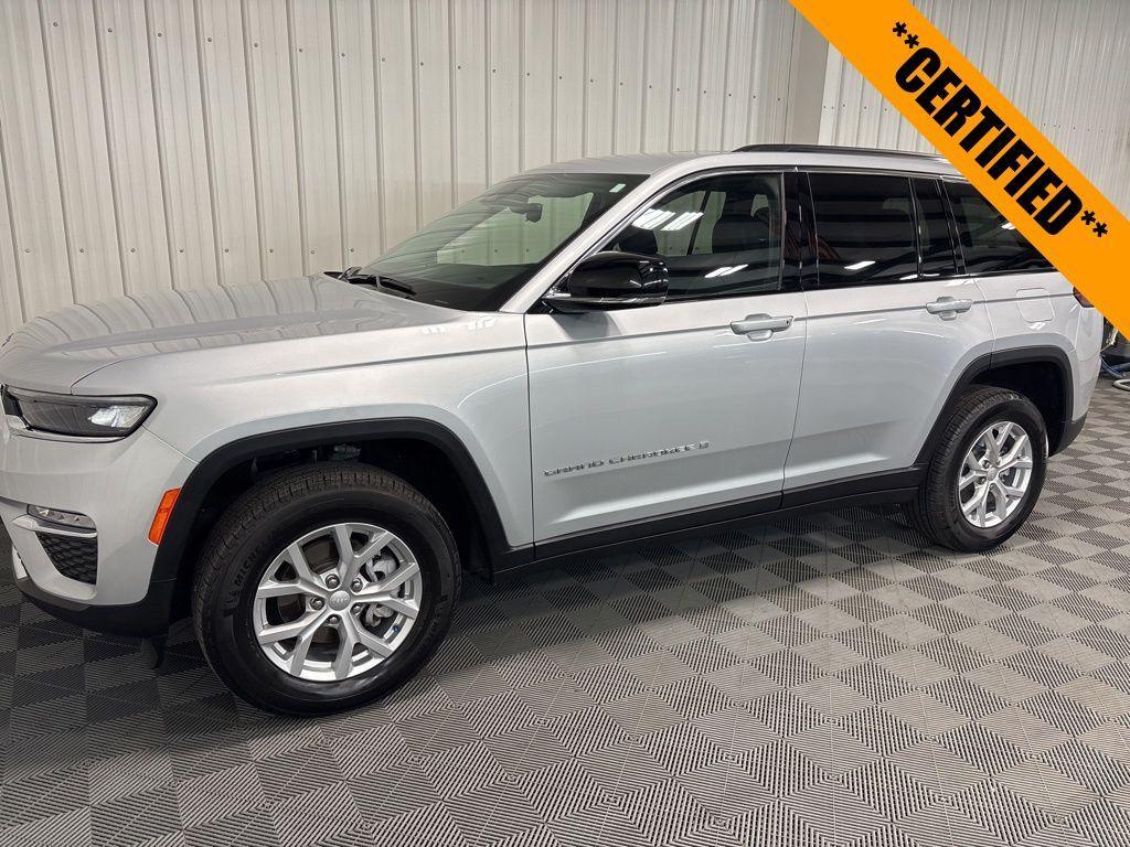 used 2023 Jeep Grand Cherokee car, priced at $35,999