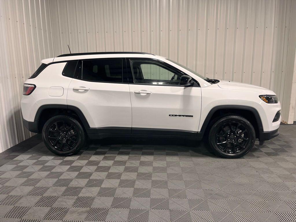 new 2025 Jeep Compass car, priced at $31,760