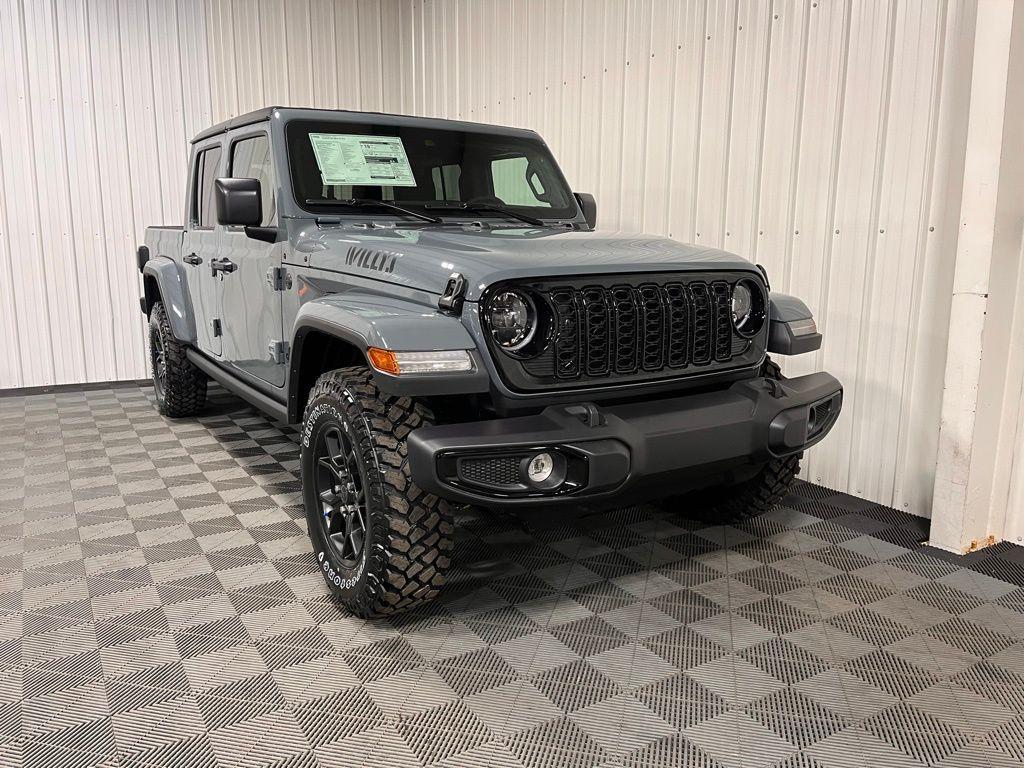 new 2025 Jeep Gladiator car, priced at $49,940